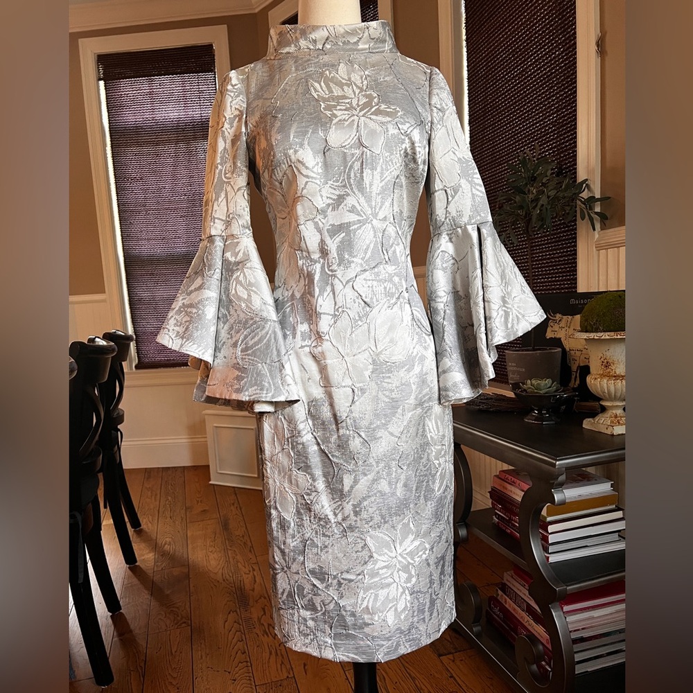 Badgley Mischka Cocktail Dress Size 0 NWT